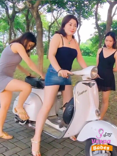 3 girls & a Vespa | Kickstart& Revving | Duration : 35 mins