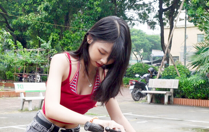 Training girl to drive a motorcycle honda win | 18 Minutes | 4k