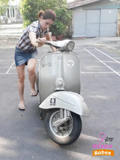 Vespa Kickstart Torture | Duration | 16 minutes - Image 2