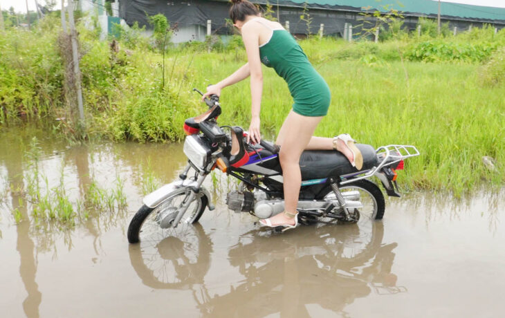 Beautiful Girl Struggles With Water Puddle | Revving